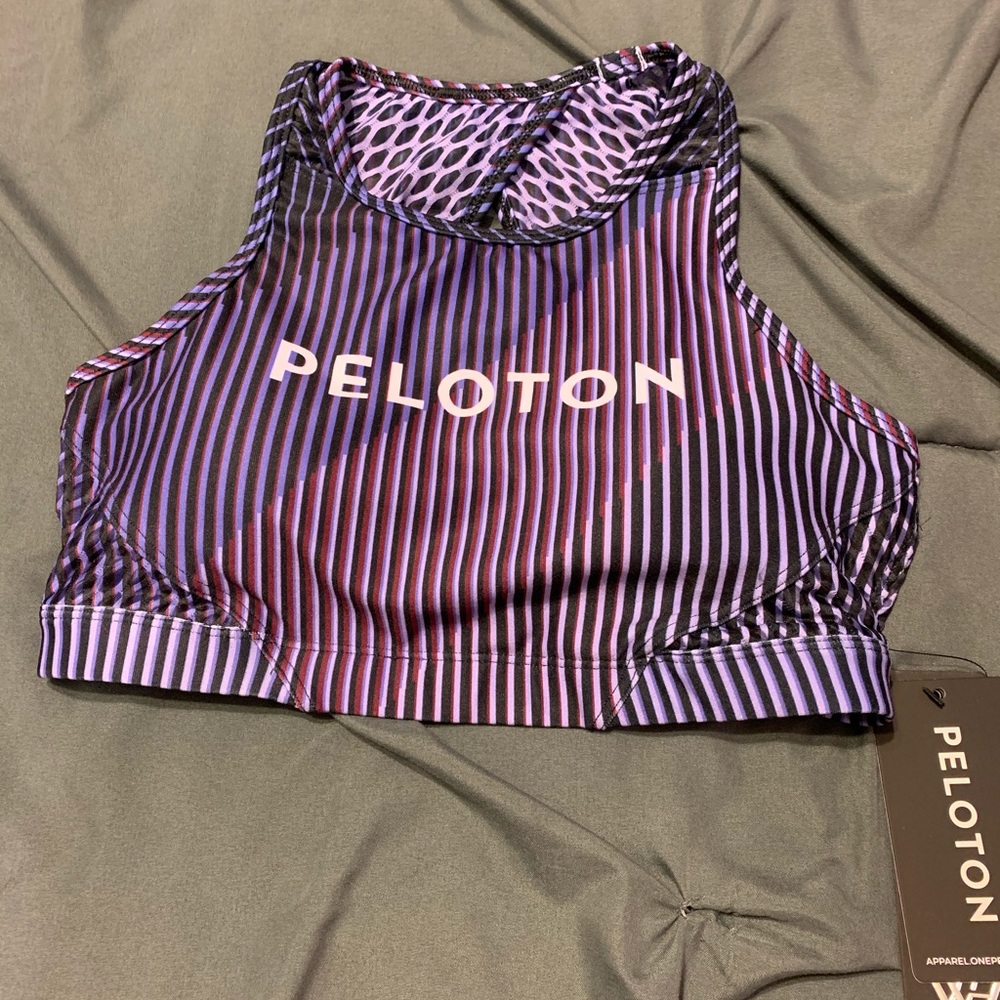 Peloton WITH Small high neck bra